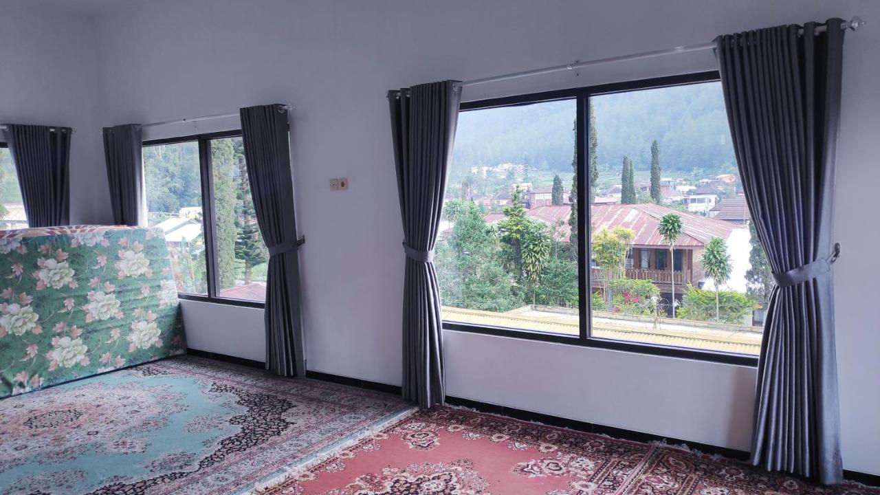 Villa Batumarta Tawangmangu Ngoại thất bức ảnh